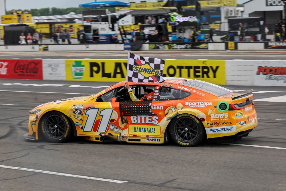 2026 1:24 Denny Hamlin No 11 King's Hawaiian Pocono Race WINNER