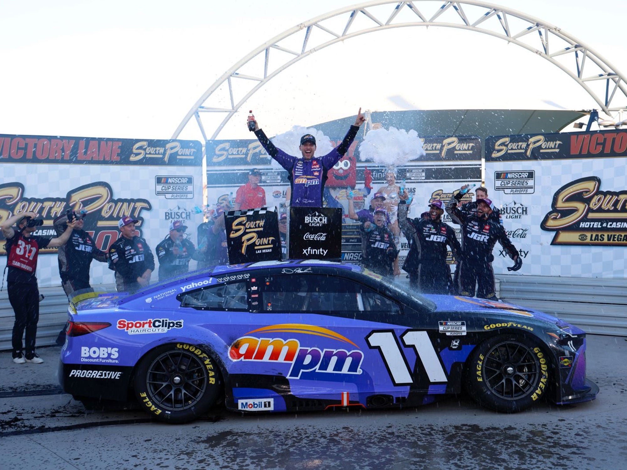 2025 1:64 Denny Hamlin No 11 AMPM Las Vegas Race WINNER Diecast
